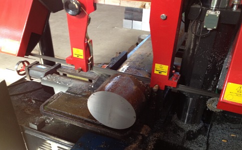 黄圃镇卧式带锯床加工时出现明显振荡如何排查？